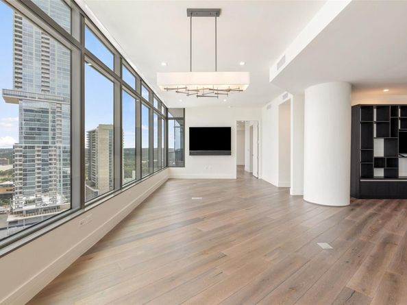 501 West Ave 2303, Austin TX 78701