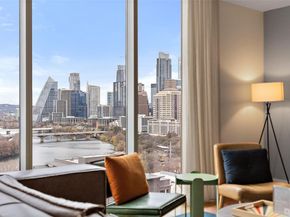 48 East Ave 2010, Austin TX 78701