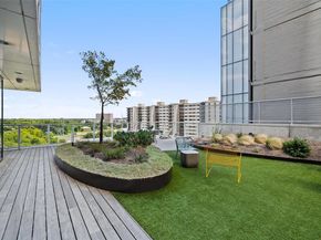 48 East Ave 2010, Austin TX 78701
