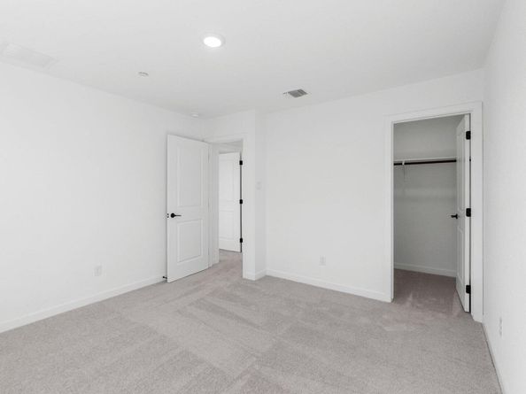 1280 E Main ST 601, Round Rock TX 78664