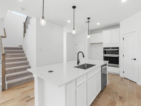 1280 E Main ST 601, Round Rock TX 78664