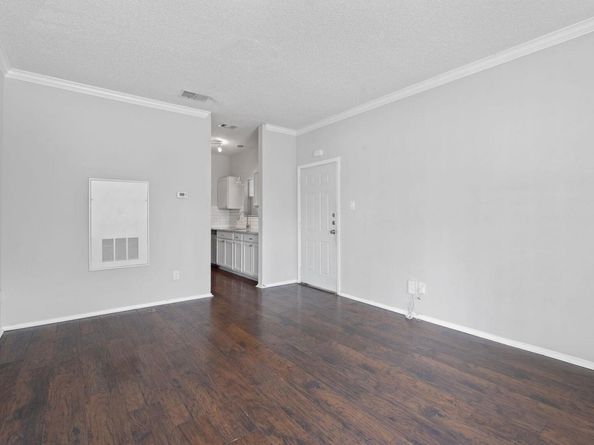 12166 Metric BLVD 141, Austin TX 78758