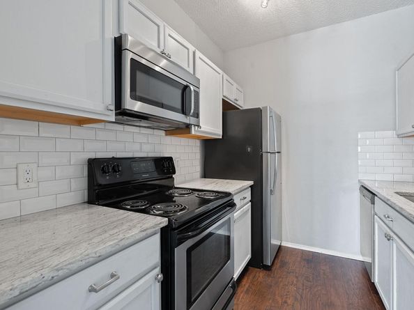 12166 Metric BLVD 141, Austin TX 78758
