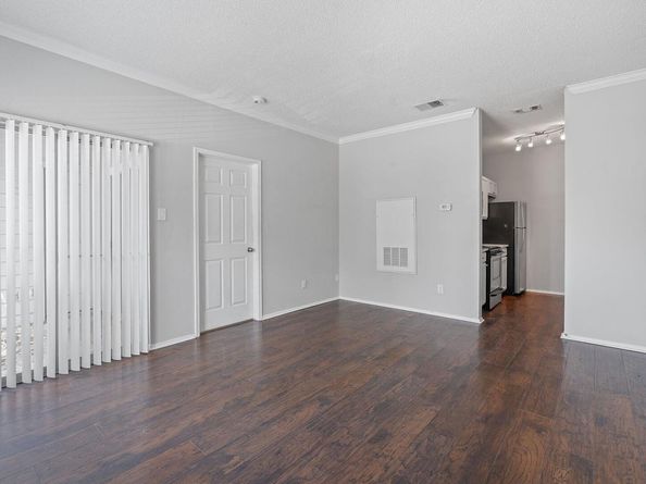 12166 Metric BLVD 141, Austin TX 78758