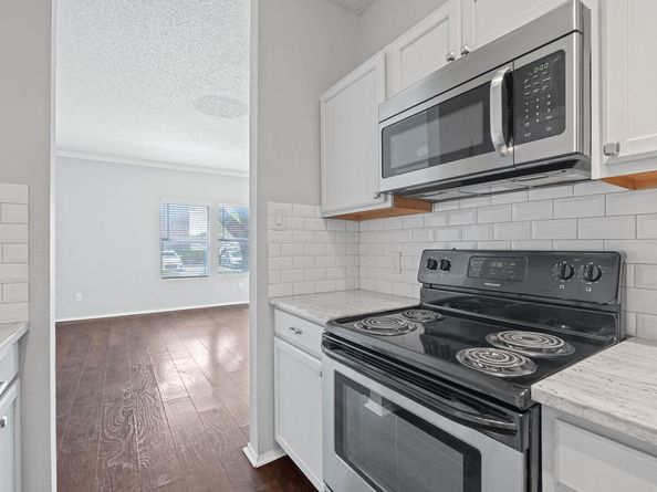 12166 Metric BLVD 141, Austin TX 78758