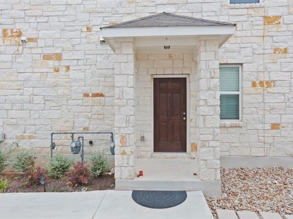 1519 Fenton Hill DR, Leander TX 78641
