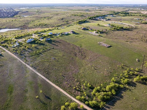 14325 S Turnerville RD, Buda TX 78610