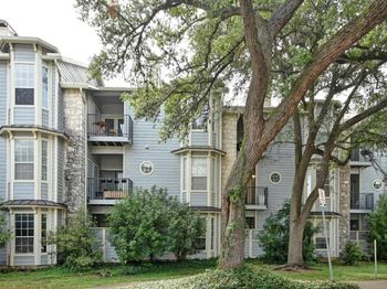 3111 Tom Green ST
