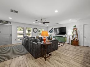 1900 Ohlen RD, Austin TX 78757