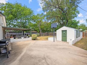 1900 Ohlen RD, Austin TX 78757