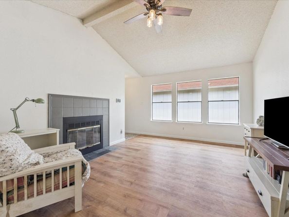 12809 Widge DR, Austin TX 78727