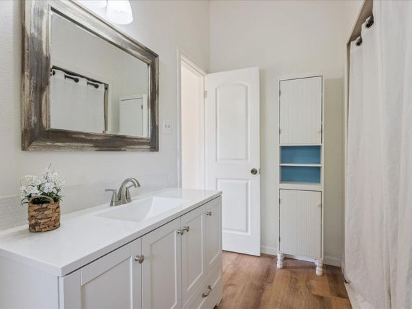 12809 Widge DR, Austin TX 78727