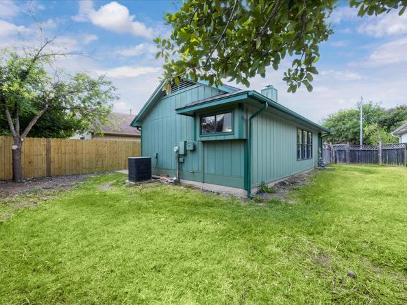 12809 Widge DR, Austin TX 78727