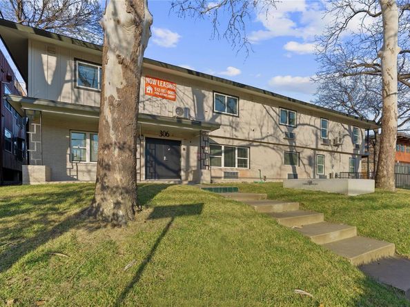 306 E 30th ST 210, Austin TX 78705