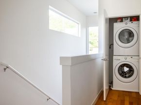 1302 S 5th ST B, Austin TX 78704