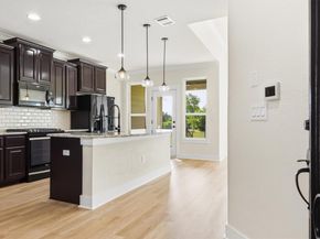 9507 McKnight LOOP 13, Austin TX 78717