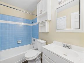 1106 W 22nd ST 5, Austin TX 78705