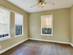 66 Cross ST, Austin TX 78702