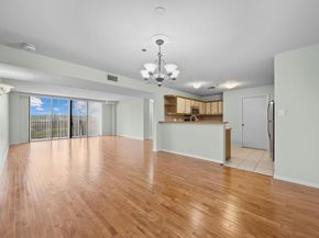 40 N Interstate 35 Highway 8C4, Austin TX 78701