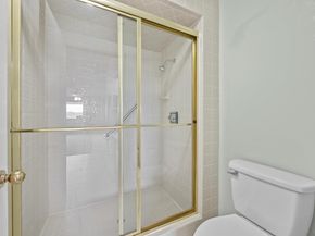 40 N Interstate 35 Highway 8C4, Austin TX 78701