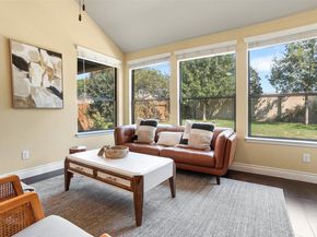 121 E Adelanta PL, Round Rock TX 78681