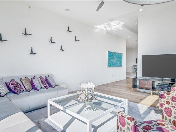 1101 Ivean Pearson RD A102, Lago Vista TX 78645