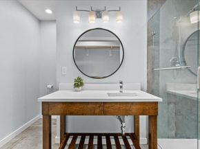 3010 Burleson RD A, Austin TX 78741