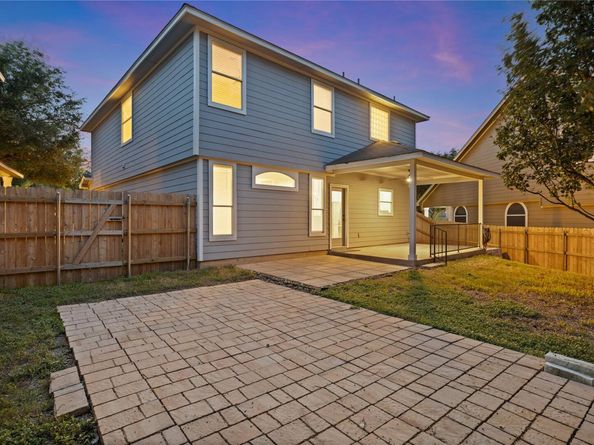 1614 Redwater DR 122, Austin TX 78748