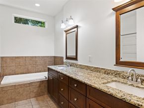 3203 E 18th ST, Austin TX 78721