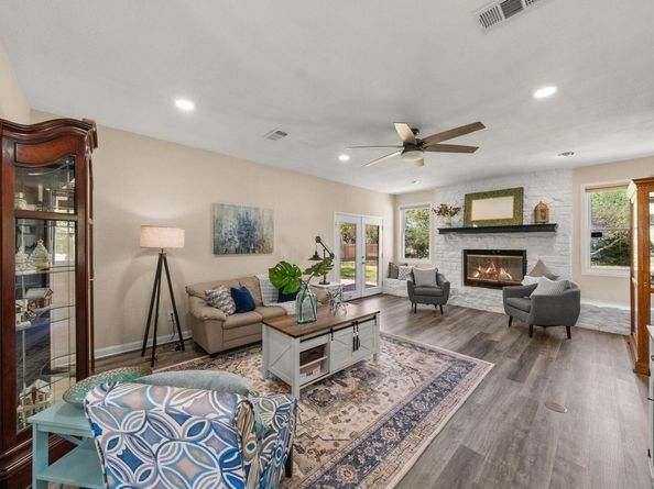 2702 Double Tree ST, Round Rock TX 78681