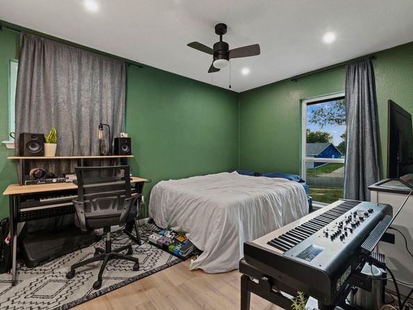 4807 Carsonhill DR, Austin TX 78723