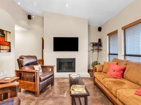 1406 Windsor RD 305, Austin TX 78703