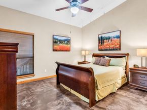 1406 Windsor RD 305, Austin TX 78703
