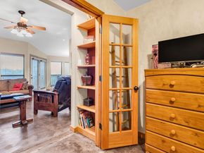 1406 Windsor RD 305, Austin TX 78703