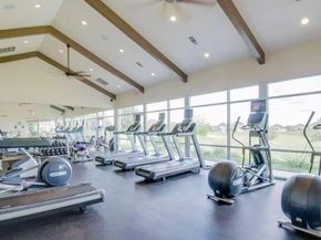 4198 Fairmeadow DR, Round Rock TX 78665