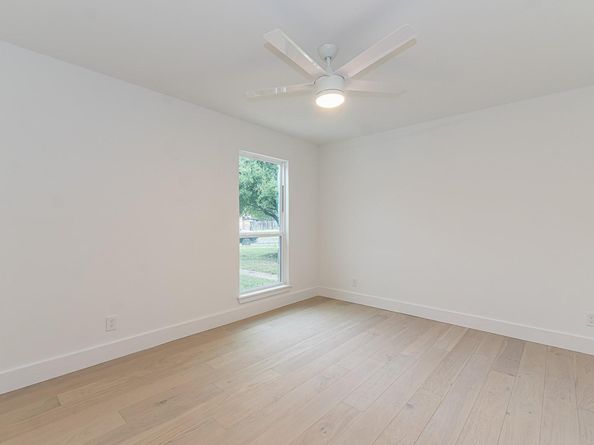 12811 Copper Cliff Ave B, Austin TX 78727