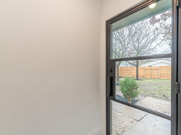 12811 Copper Cliff Ave B, Austin TX 78727