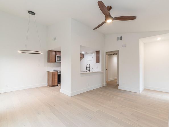 12811 Copper Cliff Ave B, Austin TX 78727