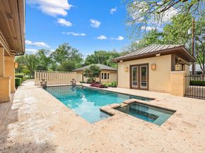 1242 S Austin Ave, Georgetown TX 78626