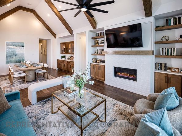 9517 Boathouse DR, Austin TX 78744