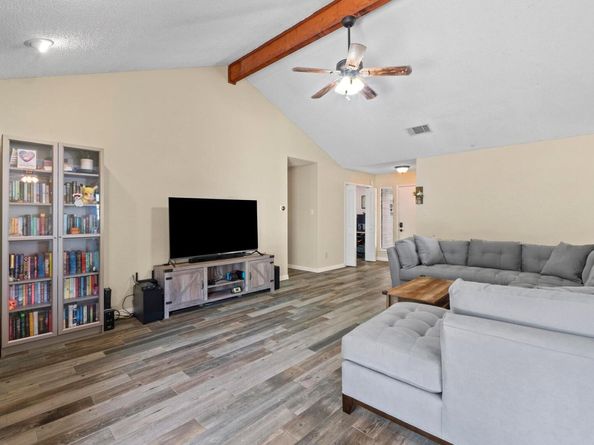 811 Timber TRL, Cedar Park TX 78613