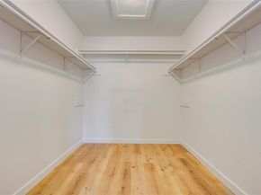 10730 Clear Cove LN, Houston TX 77041