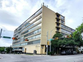 1800 Lavaca ST 102, Austin TX 78701