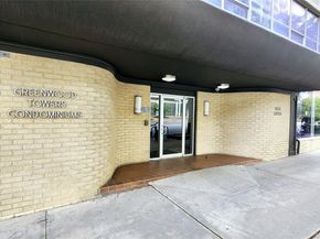 1800 Lavaca ST 102, Austin TX 78701