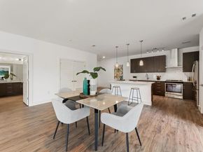 6444 Burnet RD 204, Austin TX 78757