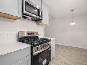 2100 Deadwood DR, Austin TX 78744