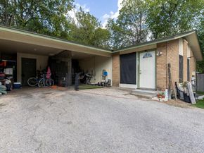 6911 Cooper LN, Austin TX 78745