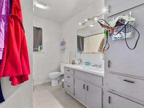 6911 Cooper LN, Austin TX 78745