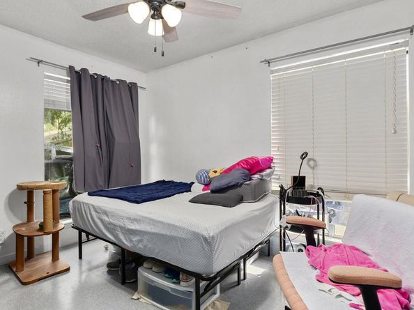 6911 Cooper LN, Austin TX 78745