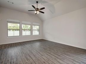 633 Pecan Bottom TRL, Georgetown TX 78628